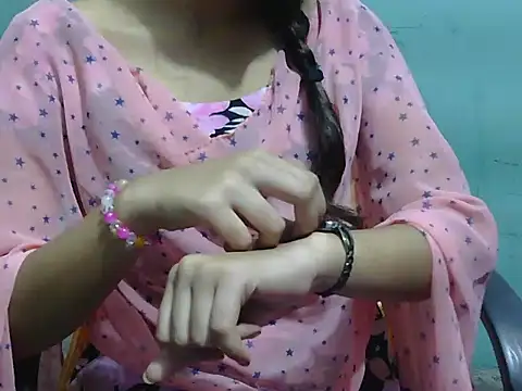 Snapshot of lovely_soniya chatting on 09/15/25, 05:40 lovely soniya online show from 09/15/25, 05:40