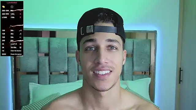 orionblaze69  online show from 09/17/25, 04:58