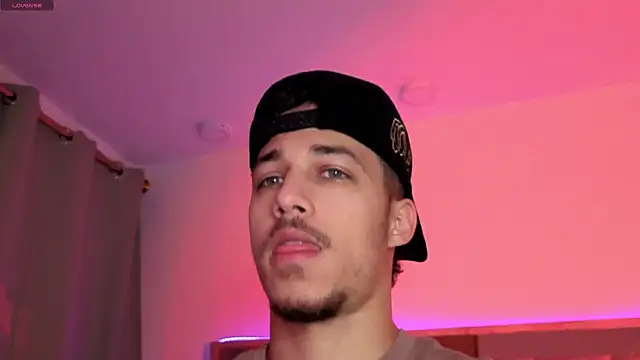 orionblaze69  online show from 02/15/26, 12:51