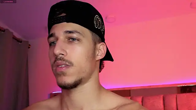 orionblaze69  online show from 02/15/26, 07:51