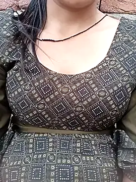 Snapshot of Kumarirakhi chatting on 11/03/25, 11:33 Kumarirakhi online show from 11/03/25, 11:33