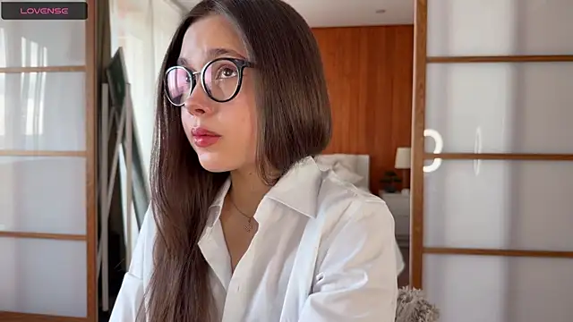 PlumyBun online show from 11/22/25, 04:22