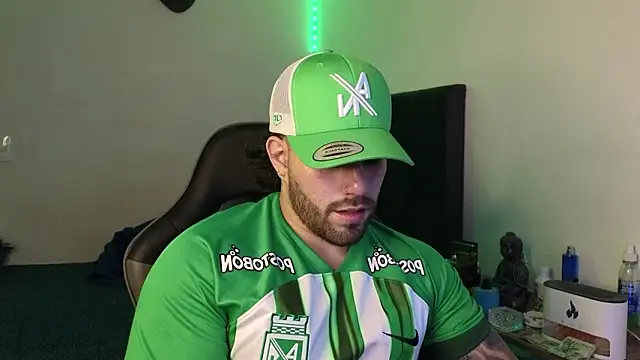 Ades Lowe online show from 03/18/26, 07:00