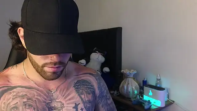 Ades Lowe online show from 04/09/26, 09:04