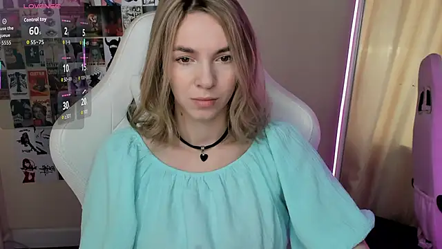 NessaDiazz online show from 09/21/25, 01:18
