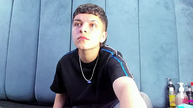 Megan Thompson  online show from 03/07/26, 02:08