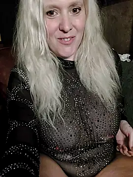 Bouncy-Bella28X online show from 09/22/25, 09:39