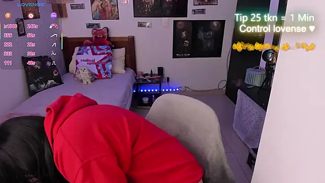 Cherry blush  online show from 02/04/26, 08:58