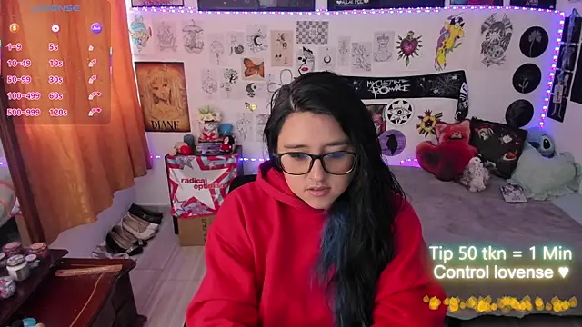 Cherry blush  online show from 04/10/26, 09:41