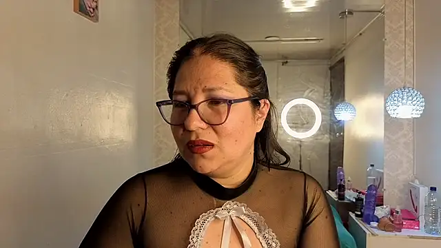 scarlett widow  online show from 07/20/26, 03:32