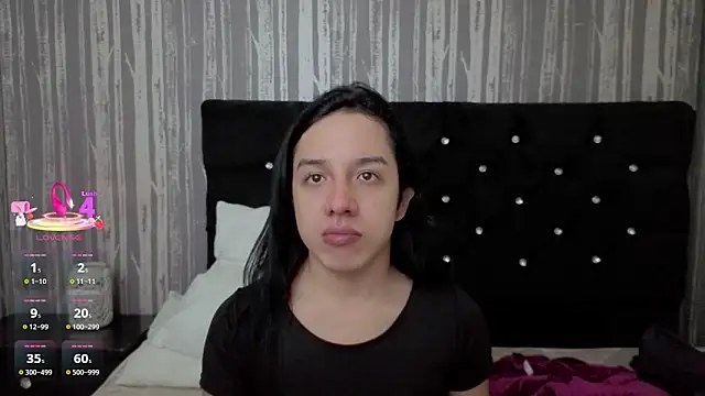 Alicee Moonn online show from 07/13/26, 06:33