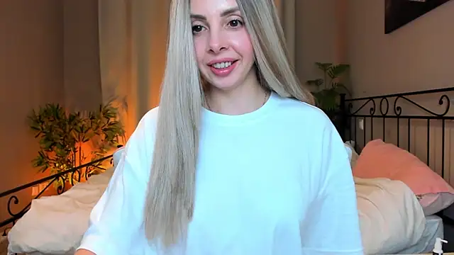 VelvetEliza online show from 03/10/26, 09:20