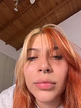 YunoRose  online show from 02/10/26, 04:05