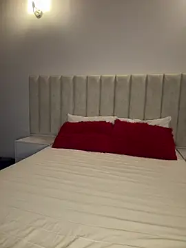 Mia Roswell online show from 04/01/26, 02:56