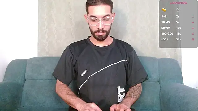 Snapshot of ReyPablo1 chatting on 09/12/25, 07:47 ReyPablo1 online show from 09/12/25, 07:47