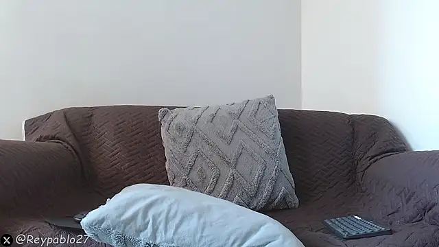 ReyPablo1 online show from 02/11/26, 03:17