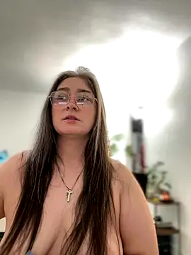 Alix Valentine online show from 10/05/25, 04:16