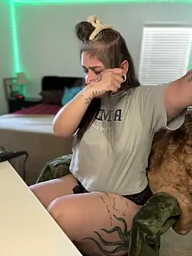 Alix Valentine online show from 04/04/26, 07:00