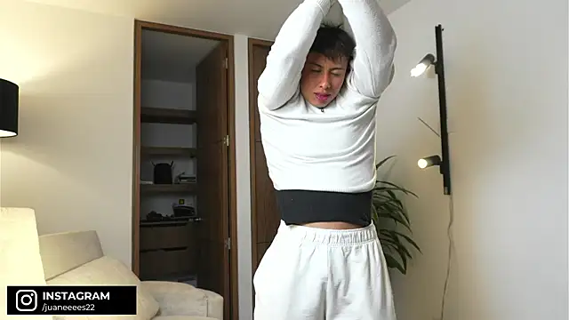 DeusbelliS online show from 04/15/26, 01:12