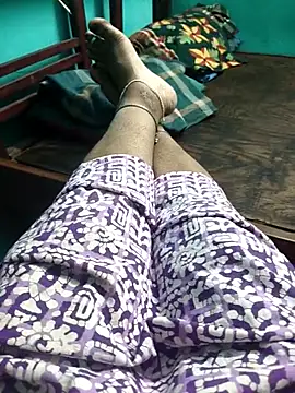 Villageanuty online show from 02/26/26, 04:28