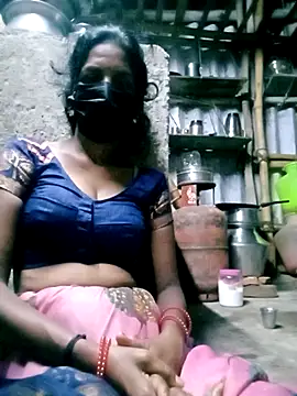 Snapshot of Tamilauntyhot chatting on 09/20/25, 02:23 Tamilauntyhot online show from 09/20/25, 02:23