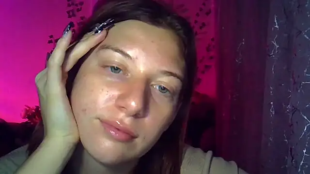 Snapshot of Lily_Ember chatting on 11/06/25, 06:09 Lily Ember online show from 11/06/25, 06:09