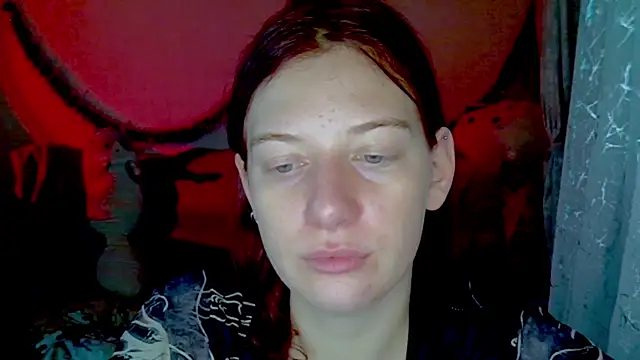 Lily Ember online show from 01/07/26, 08:00