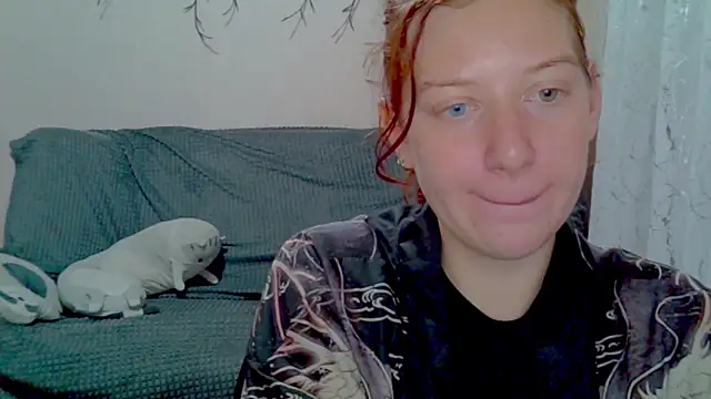 Lily Ember online show from 03/18/26, 08:01