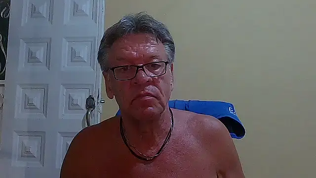 Unique X perience online show from 03/21/26, 04:17