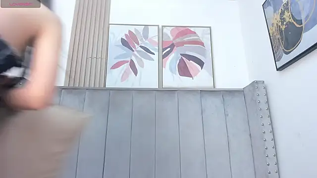 Snapshot of Anya_Belth chatting on 09/28/25, 04:01 Anya Belth online show from 09/28/25, 04:01