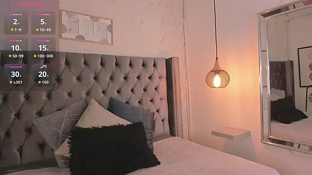 Snapshot of Anya_Belth chatting on 10/24/25, 07:54 Anya Belth online show from 10/24/25, 07:54