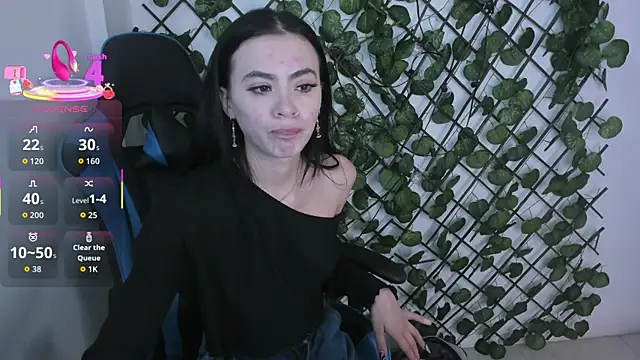 Snapshot of Anya_Belth chatting on 11/02/25, 01:46 Anya Belth online show from 11/02/25, 01:46