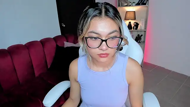 Tatiana mendoza online show from 09/24/25, 02:31