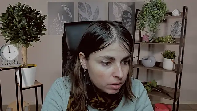 MartaEdams online show from 12/04/25, 06:23