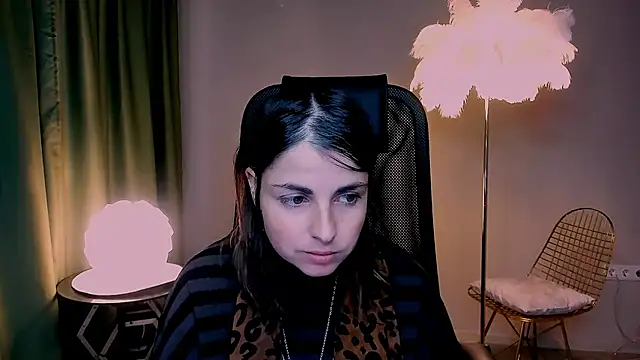 MartaEdams online show from 12/05/25, 08:12