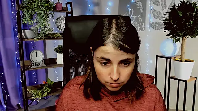 MartaEdams online show from 12/18/25, 06:19