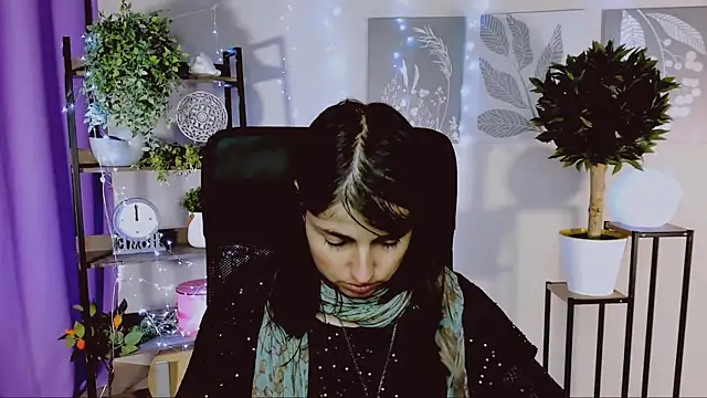 MartaEdams online show from 04/23/26, 06:14