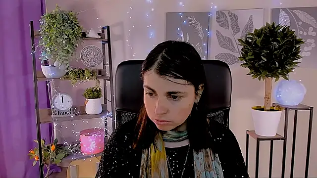 MartaEdams online show from 04/29/26, 06:17