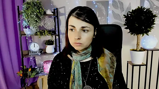 MartaEdams online show from 05/05/26, 06:21