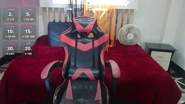 Snapshot of miaa_scott7 chatting on 11/09/25, 12:58 miaa scott7 online show from 11/09/25, 12:58