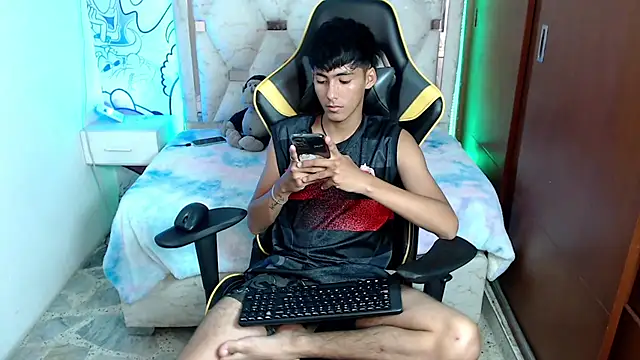 Snapshot of yiisu_ chatting on 10/16/25, 06:20 yiisu  online show from 10/16/25, 06:20