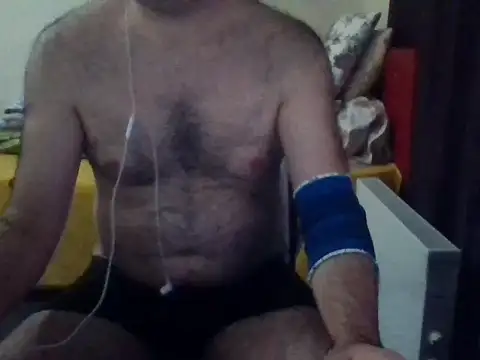 st206boy online show from 10/04/25, 11:47