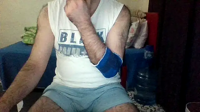 st206boy online show from 11/25/25, 10:54