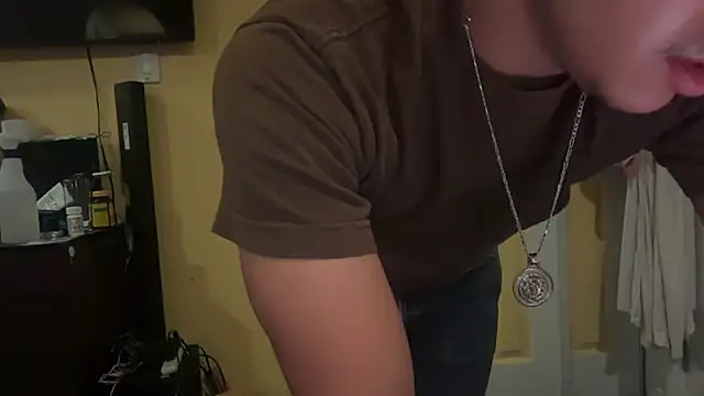 kSwisssxxx online show from 10/24/25, 02:52