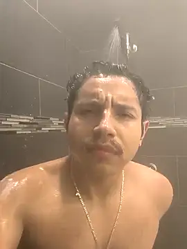 kSwisssxxx online show from 12/18/25, 03:01