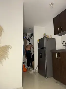 samm4044 online show from 04/14/26, 11:22