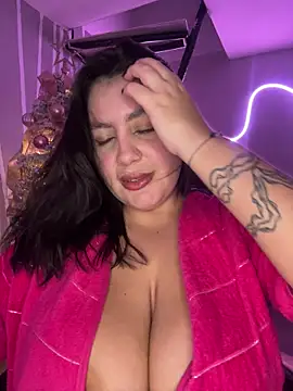 Snapshot of victoria_amatista_ chatting on 12/01/25, 07:35 victoria amatista online show from 12/01/25, 07:35