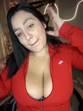 Snapshot of victoria_amatista_ chatting on 01/06/26, 07:01 victoria amatista online show from 01/06/26, 07:01