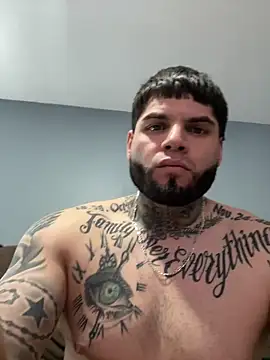 Snapshot of crazybarber69 chatting on 02/09/26, 03:54 crazybarber69 online show from 02/09/26, 03:54