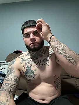 Snapshot of crazybarber69 chatting on 02/16/26, 11:56 crazybarber69 online show from 02/16/26, 11:56